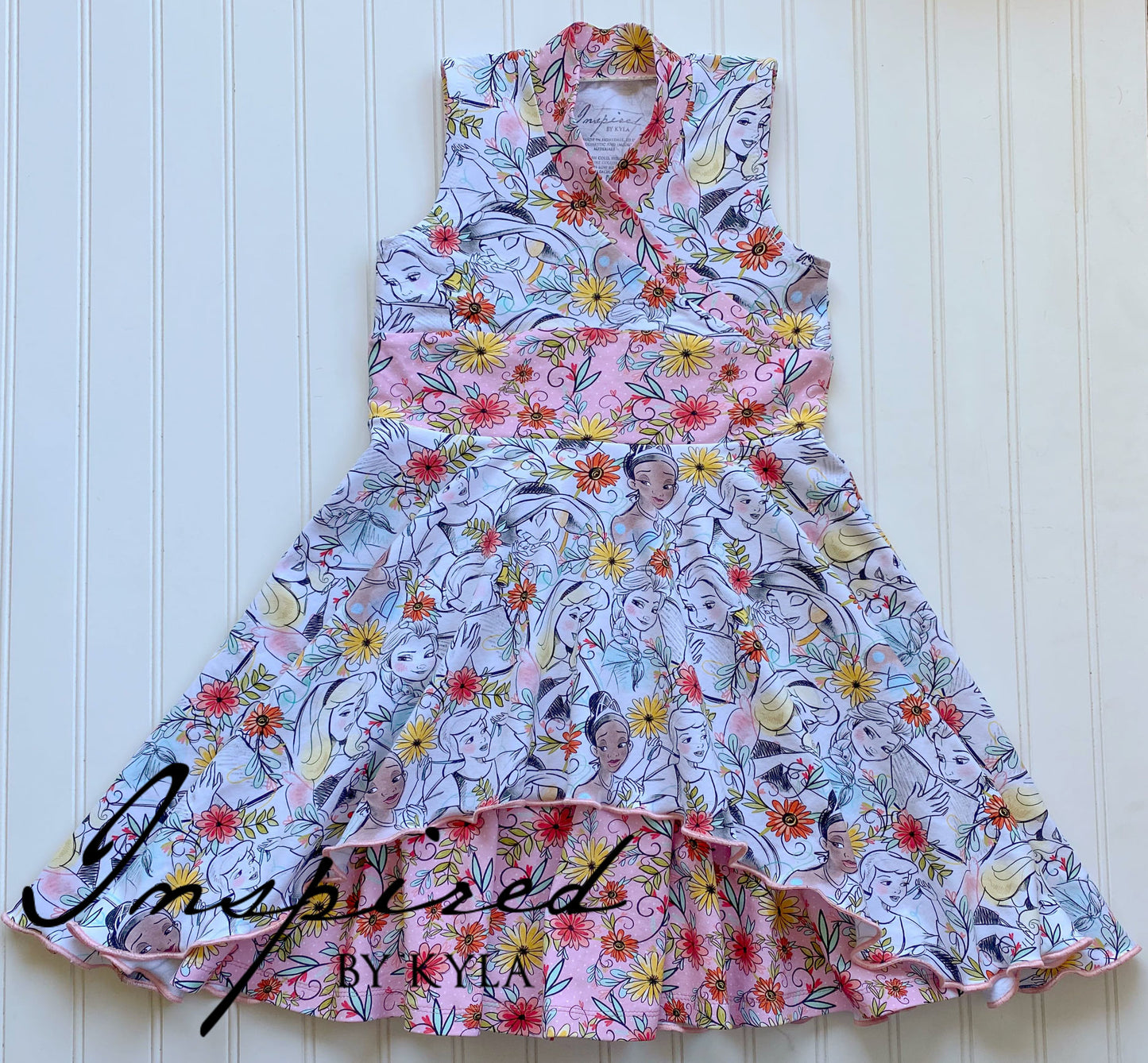 R117 - Princess Royal Sketch - Coral Floral Coordinate