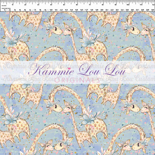 R129 Mom & Me Giraffes on Blue