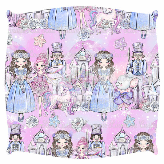 R121 - The Mouse King - Design #12